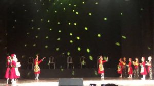 Армянский танец. Студия танца Рыжий Лев?