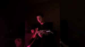 Мимо вселенной - Позвони ему дура #cover #гитара #нервы #кавернапесню #кавернагитаре #мимовселенной