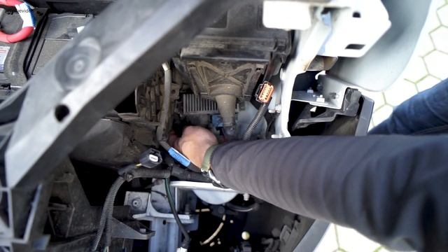 Entwicklung Kabelsatz Nachrüstung 2. Batterie inkl. Ladebooster für den Opel Vivaro, VanillaIcedrea смотреть онлайн