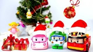 Машинки из мультика Робокар Поли наряжают ёлку.mp4