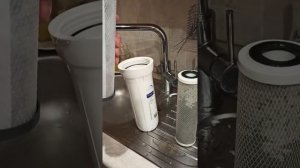 Замена фильтров системы очистки воды Гейзер Престиж