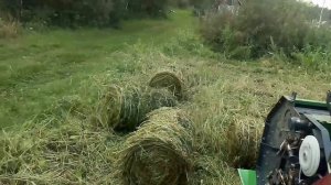 Т 25 и прессподборщик 0850. Зерносилос  в мини рулонах. Часть 2