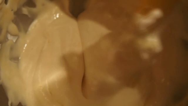 Масса для мороженого перед замораживанием. смотреть онлайн