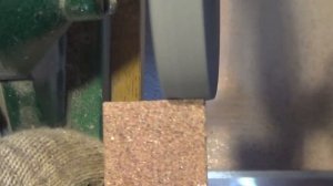 Правка заточного круга . Grinding wheel editing .