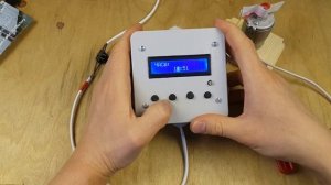 Автоматический выгул для курятника и загона. Краткая демонстрация блока управления.