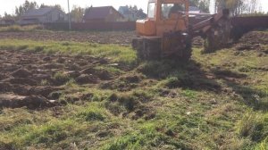 ДТ-75мв вспашка поля 2020