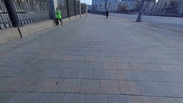 Екатеринбург. Один День в Городе /// Город Пешком. Большая Видеопрогулка // Часть 1 [12+]