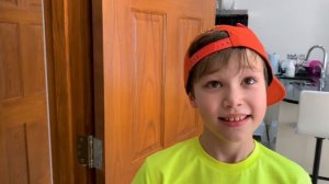 Прятки по Алфавиту от Макс и Катя