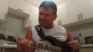 Алиса! На пороге неба! На гитаре