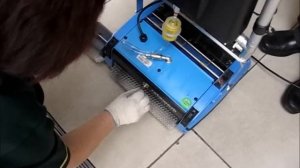 Rotowash: чистка эскалатора с боковой щёткой