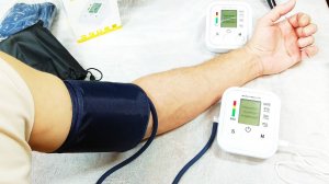 Автоматический цифровой тонометр артериального давления Saint Health