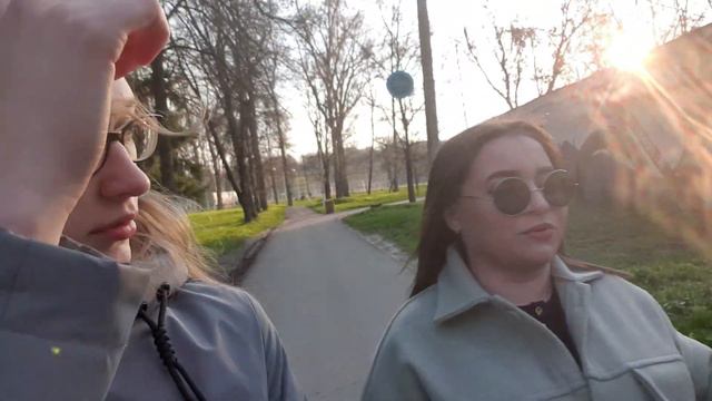 Гуляем, а потом по маргарите 🤭😁где ты, где ты милый 🤣🤣Полинка тебя очень ждёт и уже любит 🤣🤣🤣 смотреть онлайн