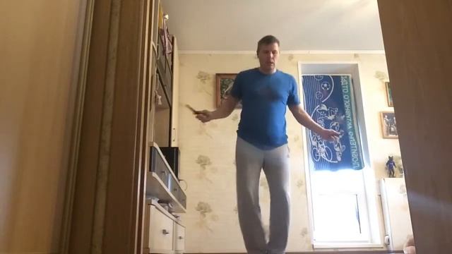 Скакалка. Выход из базового прыжка «слон»