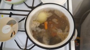 готовим домашнюю уху из окуня.