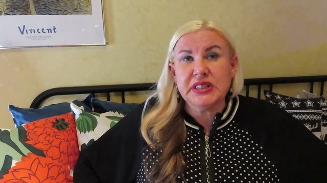 В первый раз тренируемся! Мою зубные протезы, Палата с куклами в школе, TAKK ФИНЛЯНДИЯ смотреть онлайн