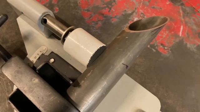 Datsun 240Z Restomod - Roll Cage Fabrication смотреть онлайн