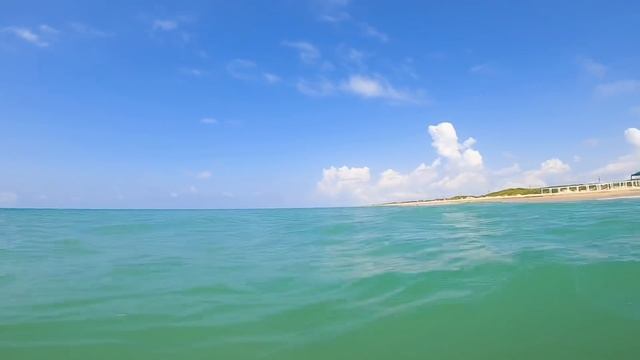 БУГАЗСКАЯ КОСА - ЭТО ВАМ НЕ АНАПА!