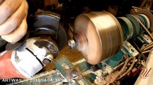 Токарный резец со сменной пластинкой из лерки