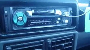 Как подсоединить касетную магнитолу к MP3 плееру.flv