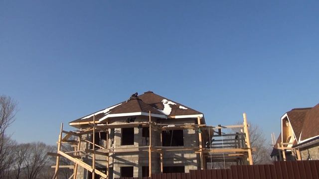 Крыша , делаем временную сетку от птиц