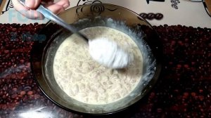 Рубленные котлеты из куриной грудки со сметаной на сковороде. Куриные рубленные биточки.