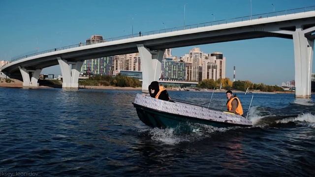 Тримаран Ботик Нева