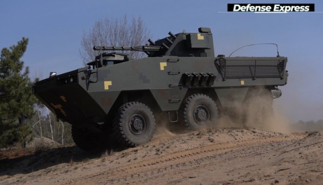 Перспективный украинский бронетранспортер «Отаман 6x6»