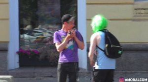 ГРОМКО ПЕРДИТ НА ДЕВУШЕК И ОБСУЖДАЕТ КАКАШКИ ПРАНК/ПУКАЕТ И НЕ СТЕСТЕСНЯЕТСЯ/FART Prank