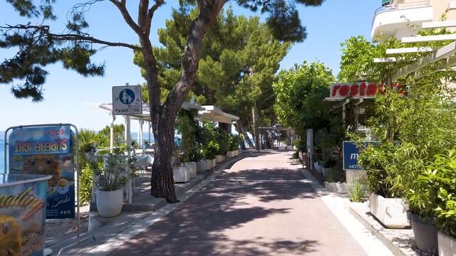 Makarska Dalmatia Croatia ?? 4K Beach and Promenade Walking Tour смотреть онлайн