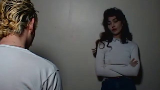 Nadia Lee Cohen answers Andy's questions by Charlie Denis for Interview Magazine смотреть онлайн