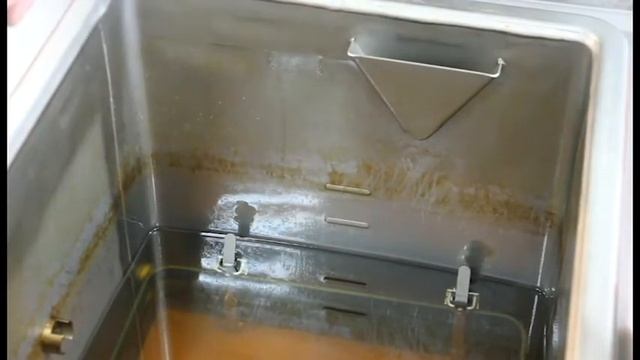 Уровень масла PXE 100 Velocity смотреть онлайн