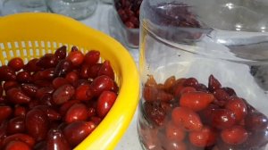 Компот из кизила и слив