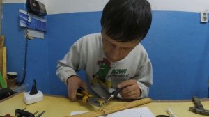 Мормышка безмотылка гвоздик. Как сделать самому безмотылку.