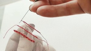 5 инструментов для тамбурной вышивки