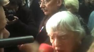 Людмилу Алексееву во время траурной акции ударили в лицо