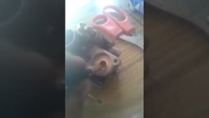 Скутер много кушал бензин)