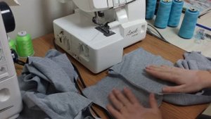 Как сшить трикотажные брюки с карманами в шве