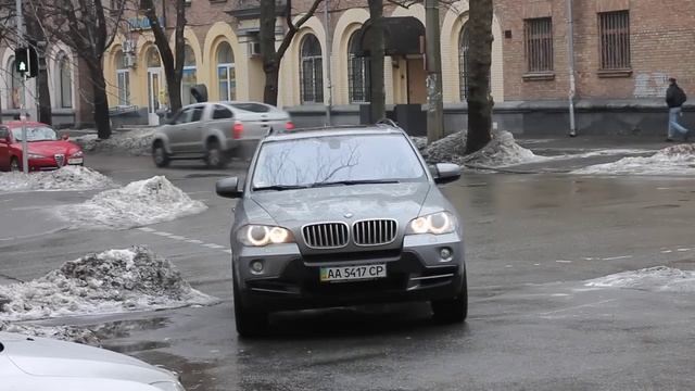 Canon EOS 1100D test HD video смотреть онлайн