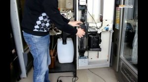 Видеоинструкция к Saeco Cristallo 400. Монетоприемник: размещение, подключение