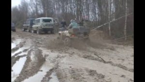 Cectek Gladiator T6 в грязи с подготовленным УАЗ!!!