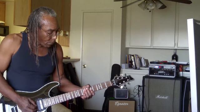 Schecter Hellraiser FR - S смотреть онлайн