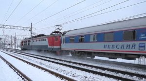 ЧС200-012 со скоростным поездом "Невский экспресс" Санкт-Петербург - Москва