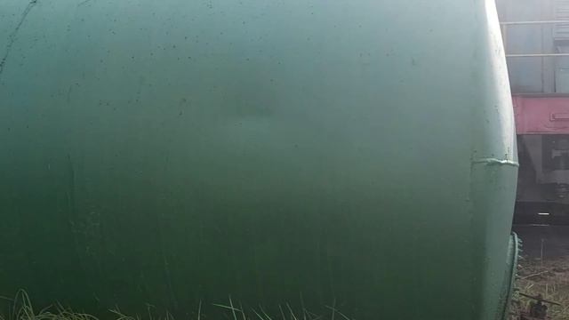 Интересные поезда, тепловозы ЧМЭ3-1871, ТЭП70БС-071 в Юдино. Казань. смотреть онлайн