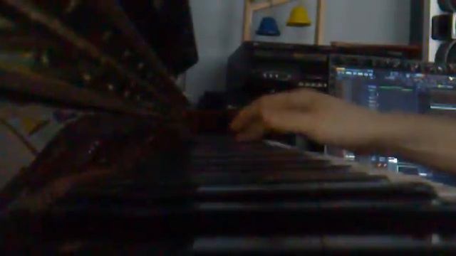 хип-хоп и я на пианино..mp4 смотреть онлайн