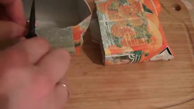 нож Fluke и коробка из под сока смотреть онлайн