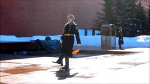 МОСКВА  АЛЕКСАНДРОВСКИЙ САД ПАМЯТНИК НЕИЗВЕСТНОМУ СОЛДАТУ