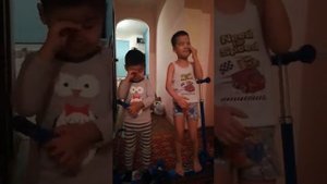 Как умеем моргать одним глазом 😀