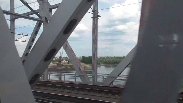 Отправление со станции Лиски, на поезде №231, сообщением: Москва - Ейск. смотреть онлайн