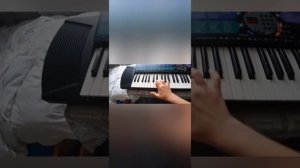 Как играть на пианино песню (Тёмная Ночь).