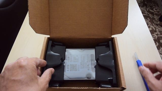 Western Digital AV WD40PURX 4 TB SATA 6 GB Intellipower 64 MB 3.5in UNBOXİNG смотреть онлайн